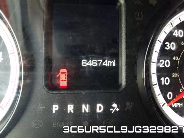 3C6UR5CL9JG329827 фото 8