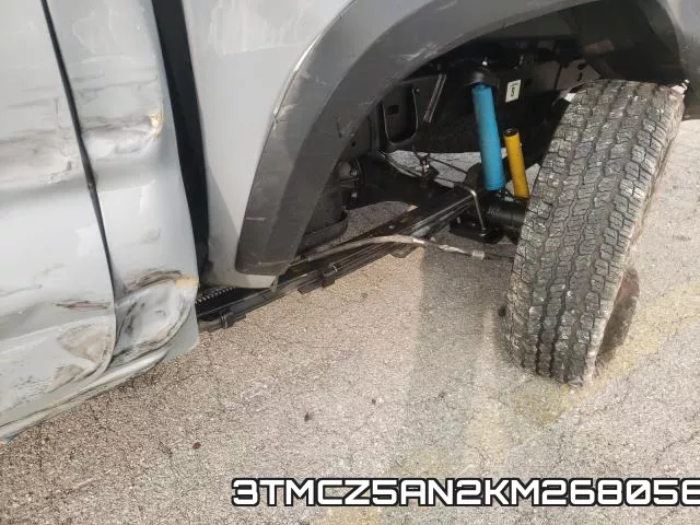 3TMCZ5AN2KM268056 фото 9