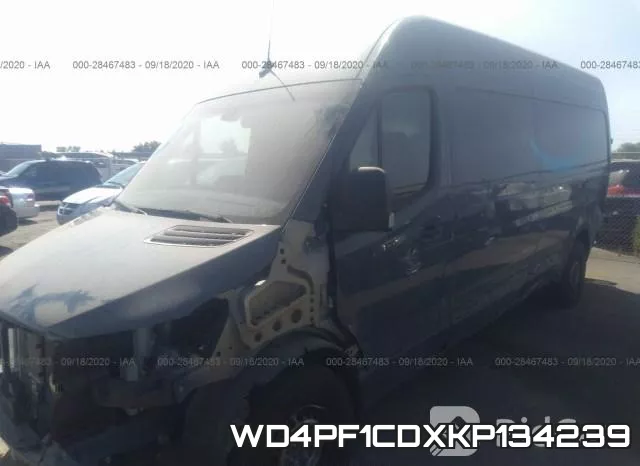 WD4PF1CDXKP134239 фото 3