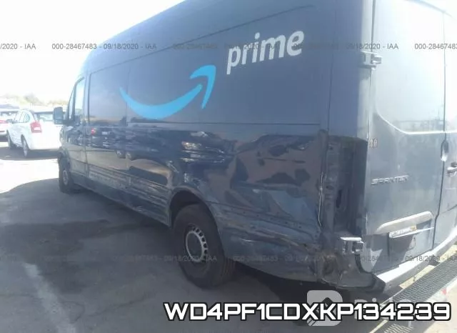 WD4PF1CDXKP134239 фото 4