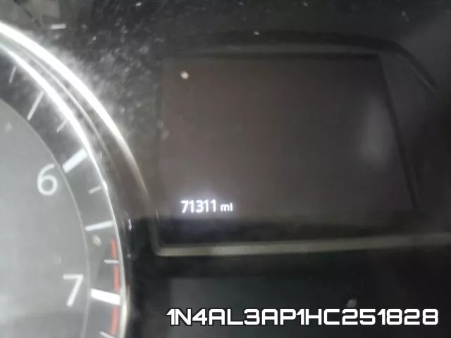 1N4AL3AP1HC251828 фото 8