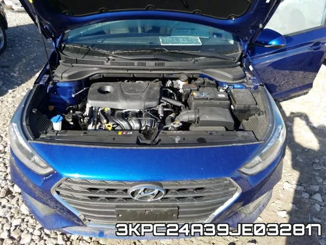 3KPC24A39JE032817 фото 8