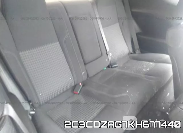 2C3CDZAG7KH677440 фото 9