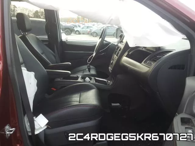 2C4RDGEG5KR670727 фото 6