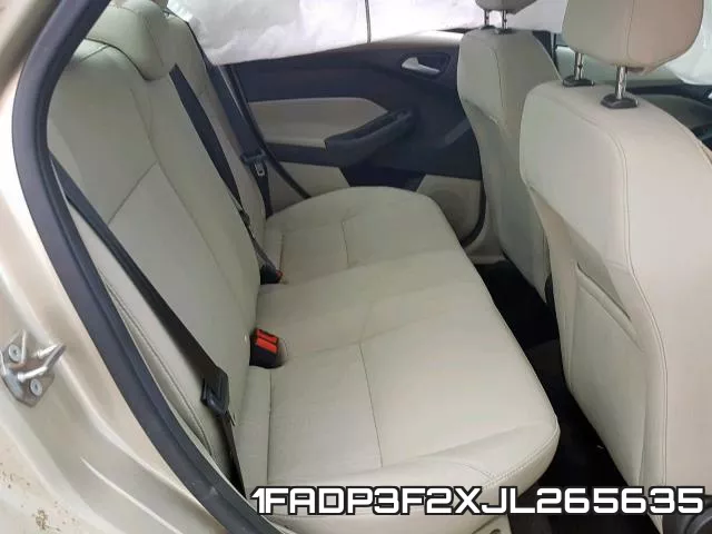 1FADP3F2XJL265635 фото 7