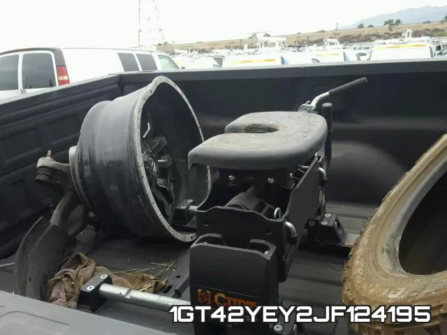 1GT42YEY2JF124195 фото 10