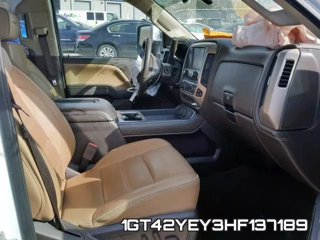 1GT42YEY3HF137189 фото 6