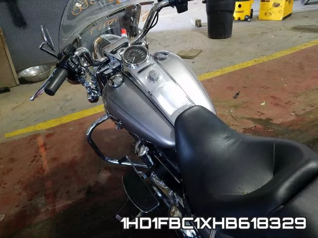 1HD1FBC1XHB618329 фото 6