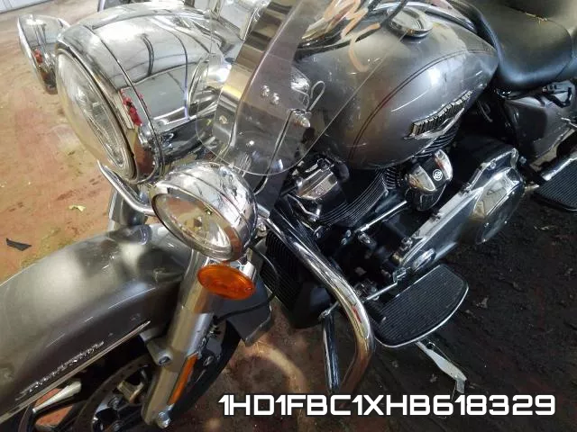 1HD1FBC1XHB618329 фото 10