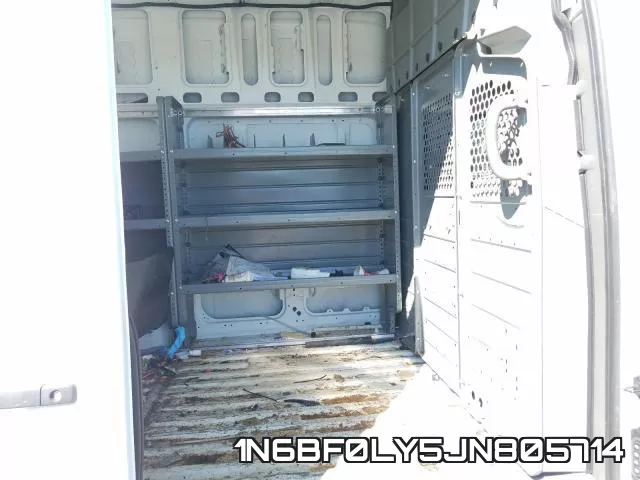 1N6BF0LY5JN805714 фото 7