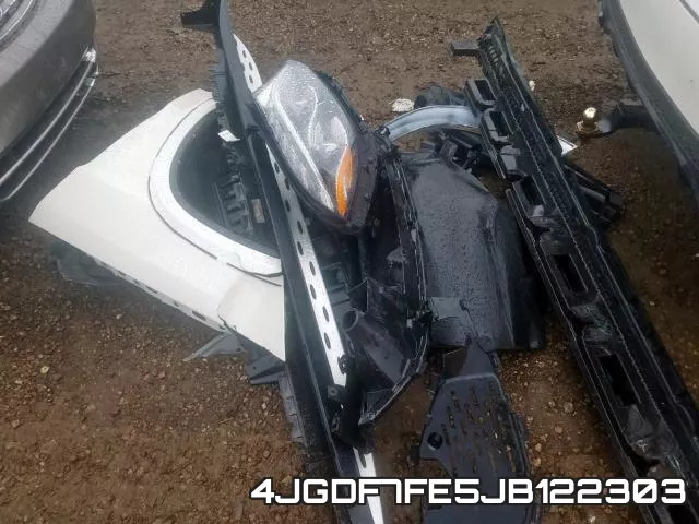 4JGDF7FE5JB122303 фото 10