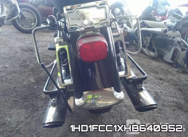 1HD1FCC1XHB640952 фото 7