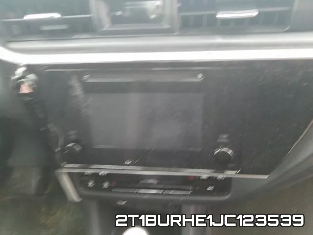 2T1BURHE1JC123539 фото 10