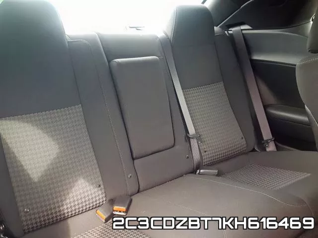 2C3CDZBT7KH616469 фото 6