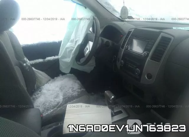 1N6AD0EV1JN763823 фото 6