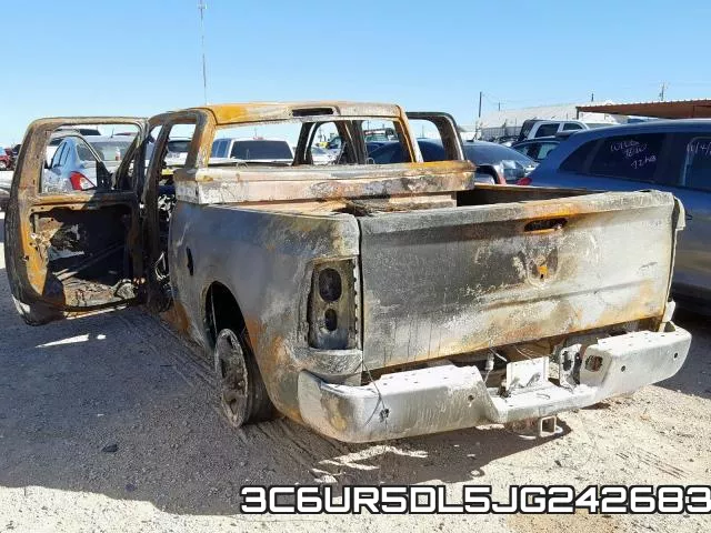 3C6UR5DL5JG242683 фото 4