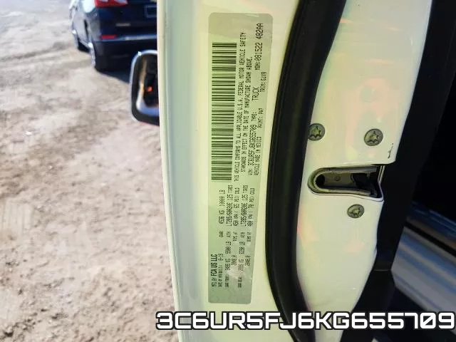 3C6UR5FJ6KG655709 фото 2