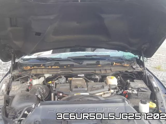3C6UR5DL5JG257202 фото 8