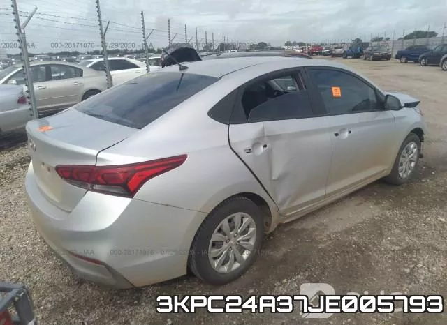 3KPC24A37JE005793 фото 5