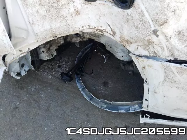 1C4SDJGJ5JC205699 фото 10