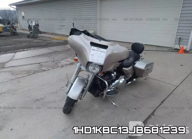 1HD1KBC13JB681239 фото 3