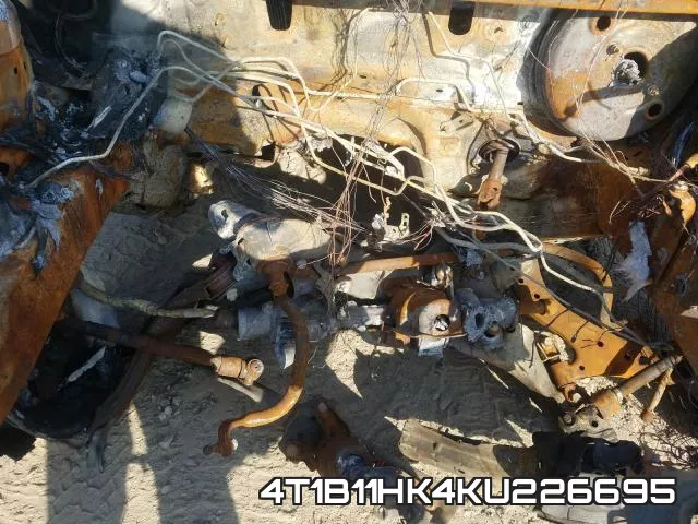 4T1B11HK4KU226695 фото 2