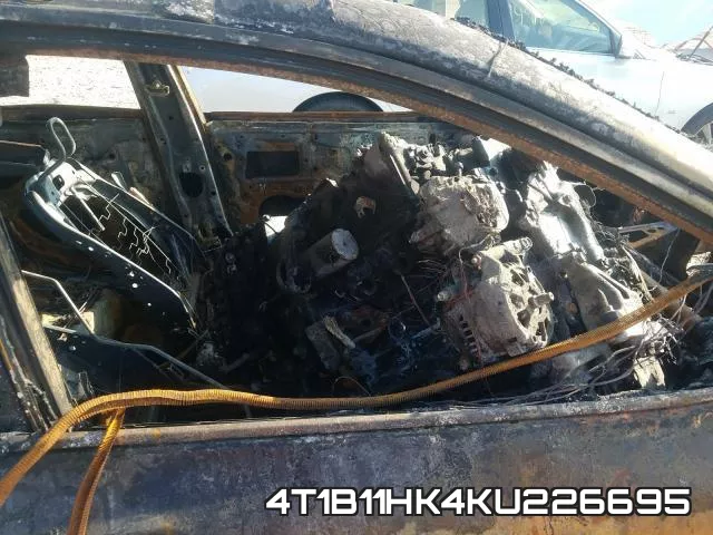 4T1B11HK4KU226695 фото 6