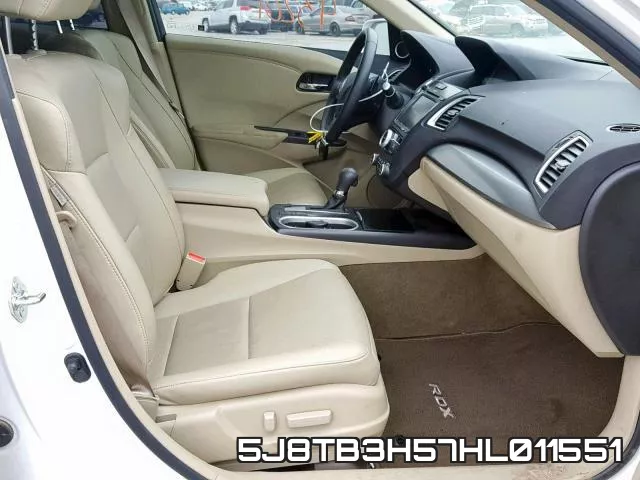 5J8TB3H57HL011551 фото 6