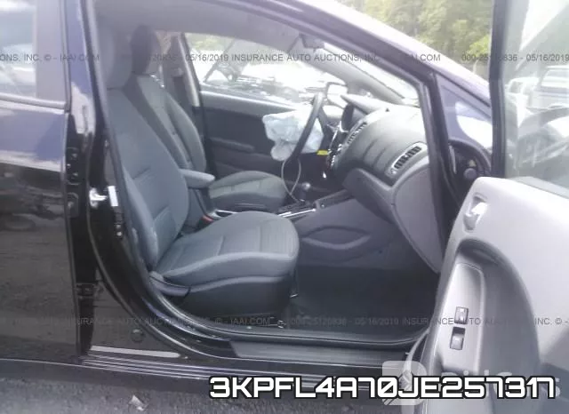 3KPFL4A70JE257317 фото 6
