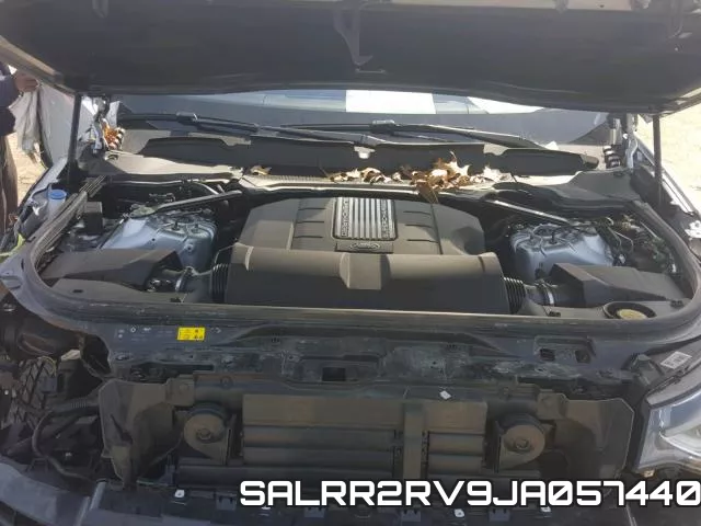 SALRR2RV9JA057440 фото 8