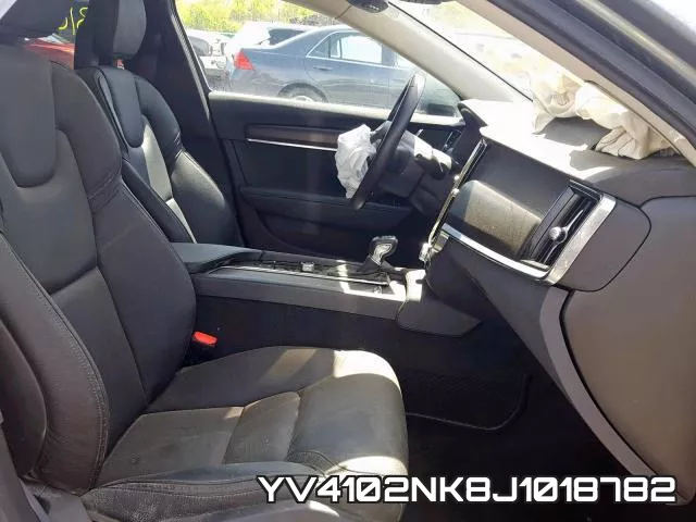 YV4102NK8J1018782 фото 6