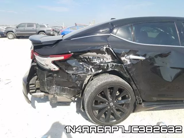 1N4AA6AP7JC382632 фото 10