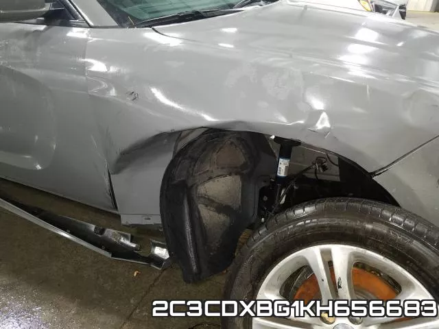 2C3CDXBG1KH656683 фото 10