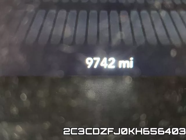 2C3CDZFJ0KH656403 фото 9
