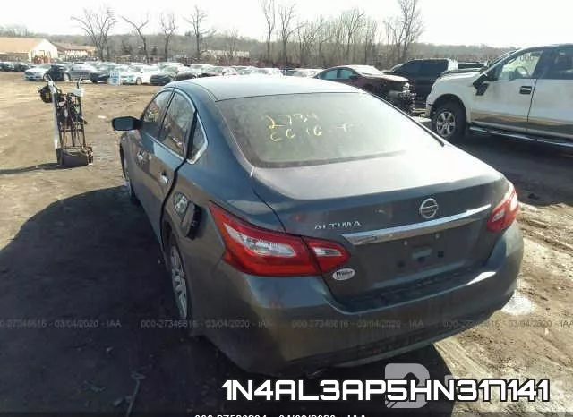 1N4AL3AP5HN317141 фото 4