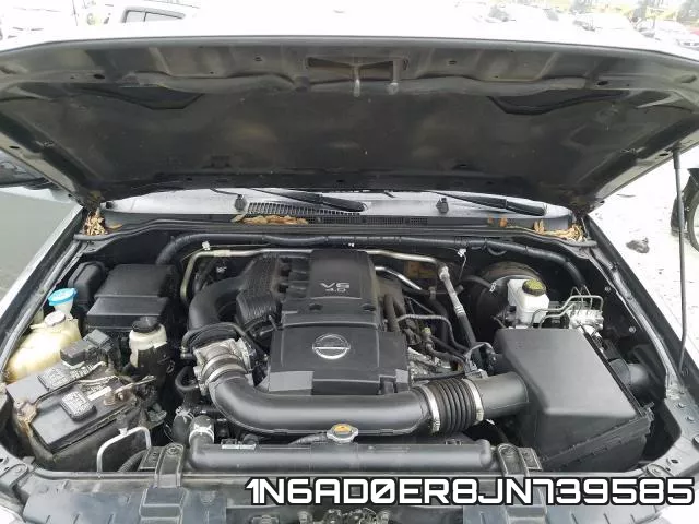 1N6AD0ER8JN739585 фото 8