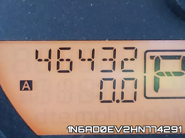 1N6AD0EV2HN774291 фото 8