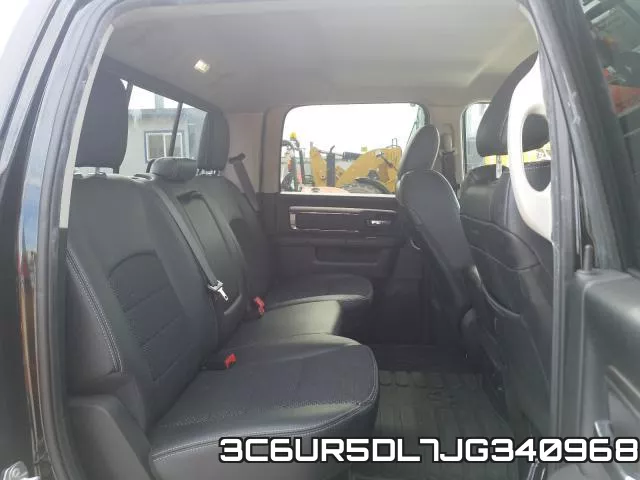 3C6UR5DL7JG340968 фото 6