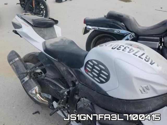 JS1GN7FA3L7100415 фото 7