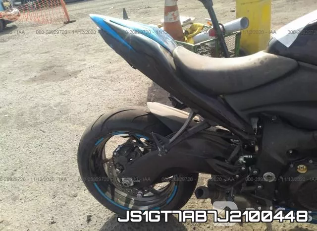 JS1GT7AB7J2100448 фото 5