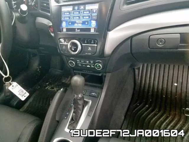 19UDE2F72JA001604 фото 10