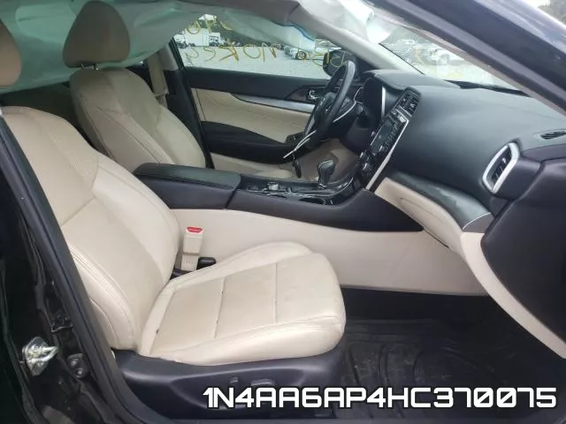 1N4AA6AP4HC370075 фото 6