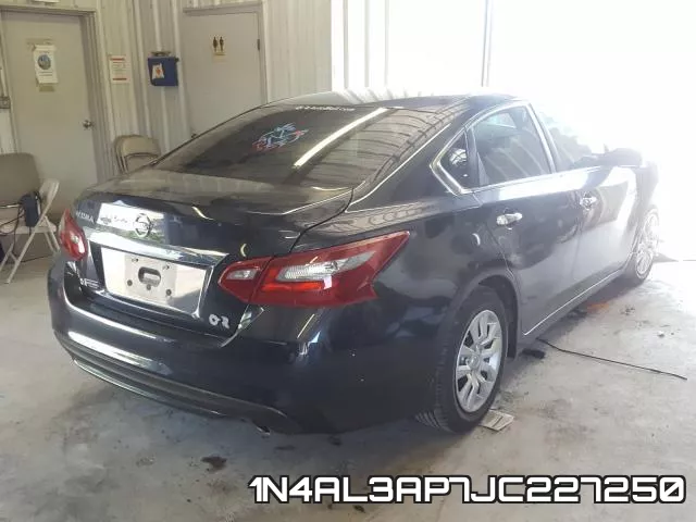 1N4AL3AP7JC227250 фото 5
