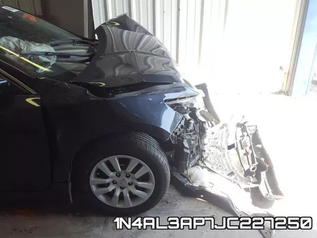 1N4AL3AP7JC227250 фото 10