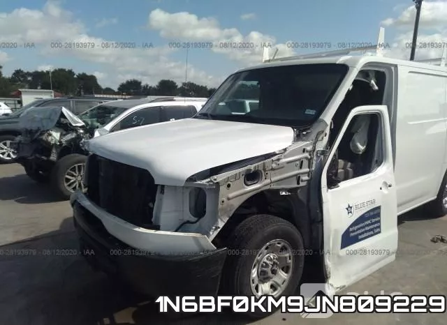 1N6BF0KM9JN809229 фото 7