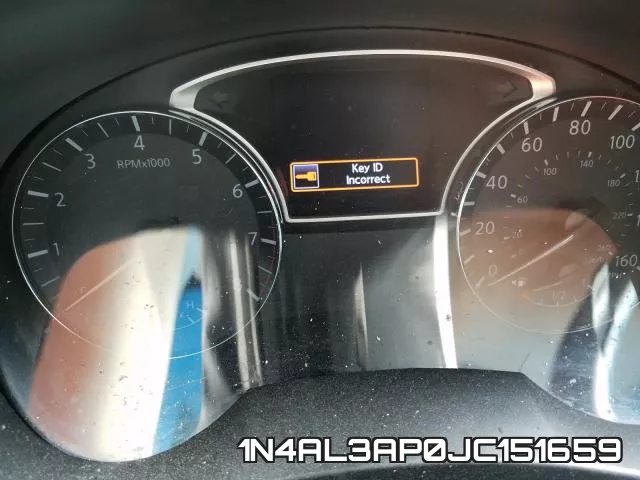 1N4AL3AP0JC151659 фото 9