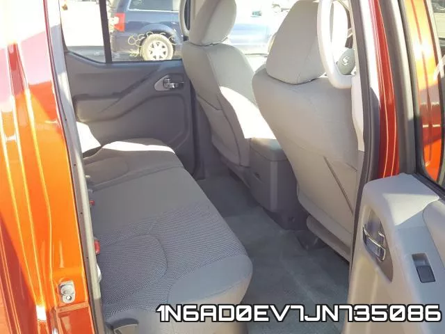 1N6AD0EV7JN735086 фото 7