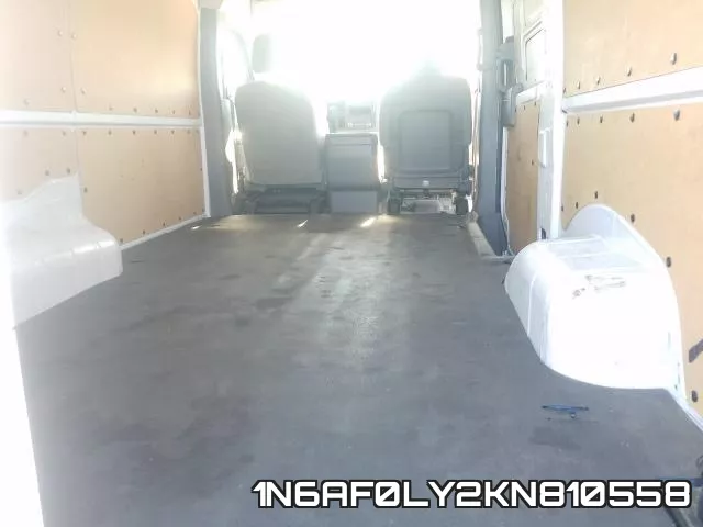 1N6AF0LY2KN810558 фото 6