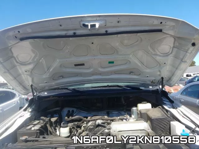 1N6AF0LY2KN810558 фото 7