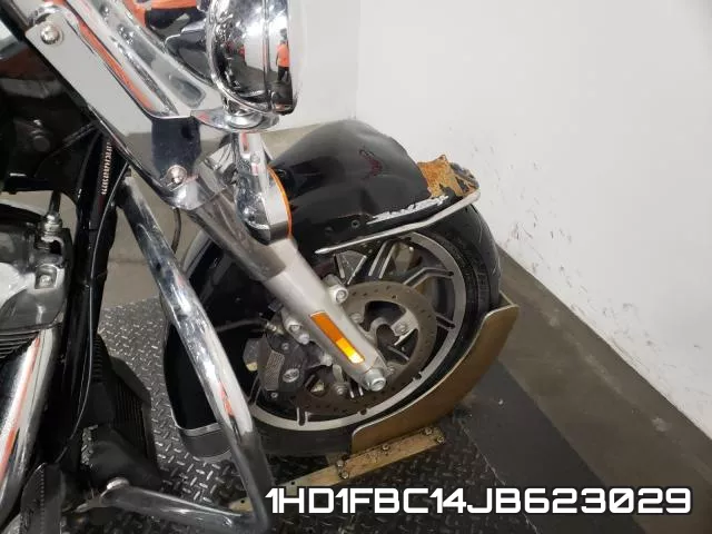1HD1FBC14JB623029 фото 10
